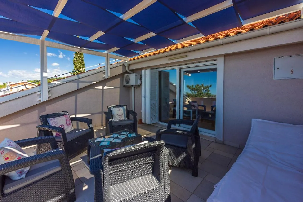 Apartments Robic Selce Kroatien